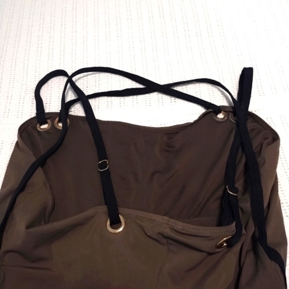 Spanx Olive Green One-Piece Swimsuit with Black Straps - Picture 8 of 9